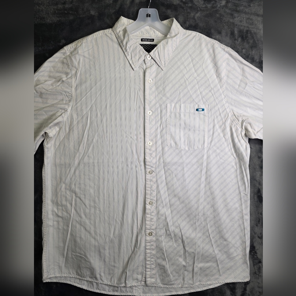 Oakley Men's Long Sleeve Button Down Casual Shirt Size XXL White w Blue Stripe - Picture 2 of 8